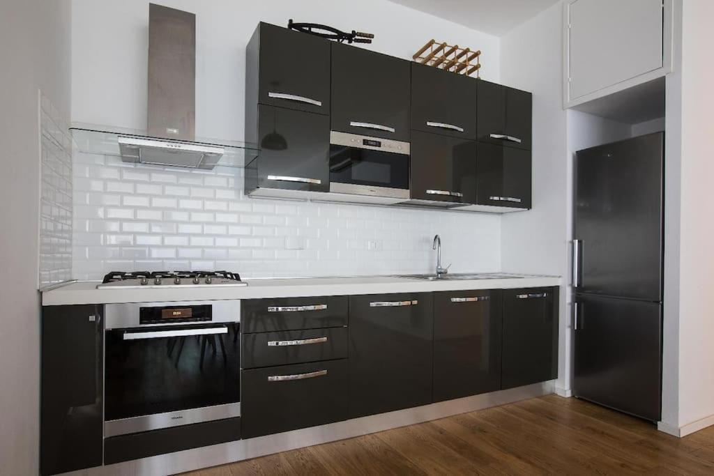 My Trastevere Three Bedroom View Apartment -Top Collection Рим Екстериор снимка